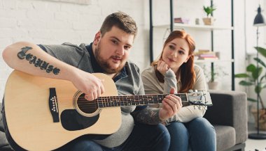 Gêmeos combina com quais signos