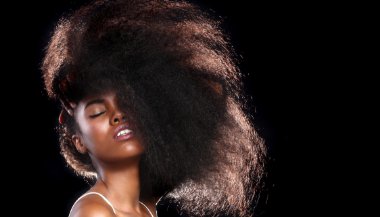 O que significa sonhar com cabelo