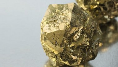 Pirita: Significado, benefícios e como utilizá-la