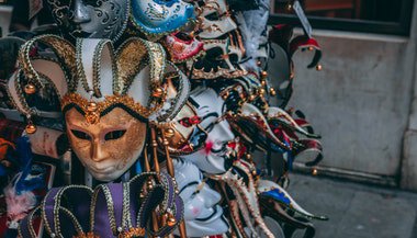 A máscara da folia de cada signo