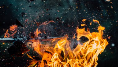 Sonhar com fogo e incêndio