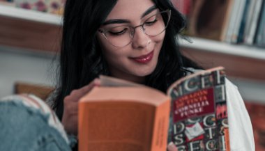 Quais os melhores (e os piores) signos para aprender um idioma