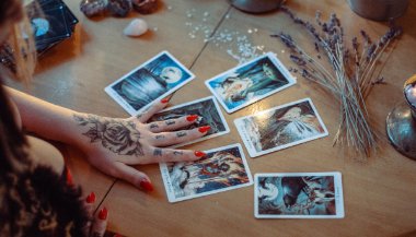 Arcanos maiores do tarot como princesas da Disney