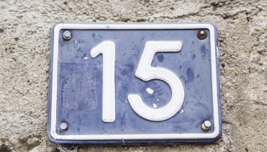 Significado de sonhar com números ímpares