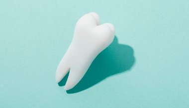 Significado de sonhar com dente torto