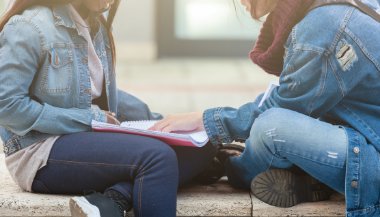 O comportamento dos signos ao mentir