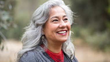 Autoestima: pelo direito de ser ter o cabelo na cor que se quer