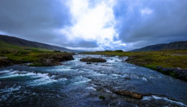 Significado de sonhar com correnteza
