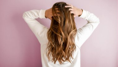 Significado de sonhar com cabelos longos