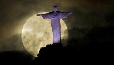 A Superlua e os signos