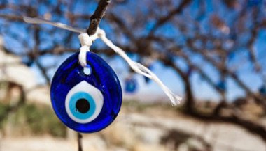 5 benzeduras para se proteger da inveja