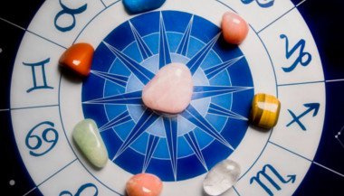 Conheça as pedras de cada signo!