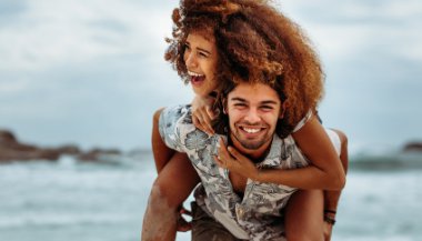 Descubra as formas de amar de todos os signos e fortaleça suas conexões amorosas