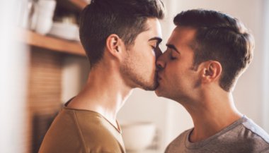 O tipo de beijo que os signos gostam