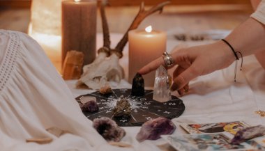 Simpatias antigas que dão certo até hoje: tradições populares que mantêm sua força e fé