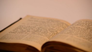 Ano novo, vida nova: um ensinamento da Cabala por mês