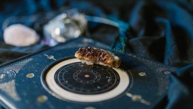 Horóscopo do dia de hoje (15/12/2025): previsões dos signos para Segunda-feira