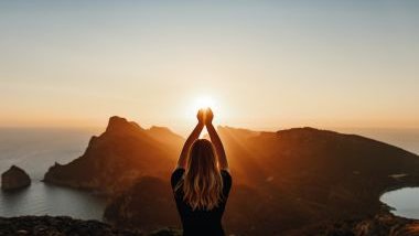 O que é Descarrego? Entenda o poder da limpeza espiritual em diferentes religiões