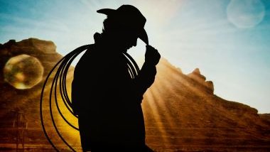 Imagem de silhueta de um homem, usando roupas e acessórios de um cowboy, simbolizando o João Boiadeiro na Umbanda.