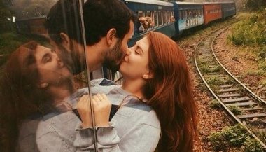 Reação dos signos ao ouvir "eu te amo"