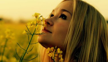 Contentamento, energia que atrai abundância