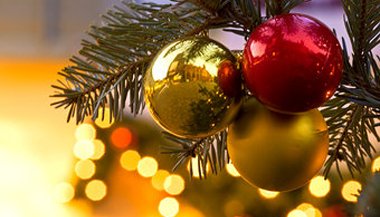 Atraia sucesso, riqueza e amor com sua árvore de Natal