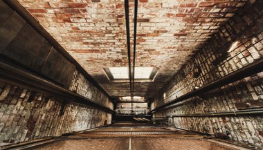 Significado de sonhar com elevador caindo