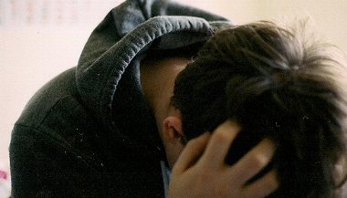 Como controlar suas emoções negativas