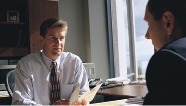 8 coisas que você deve considerar antes de aceitar um emprego