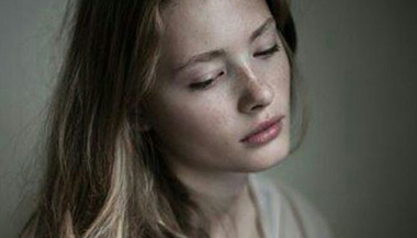 Escorregando na poça de lama