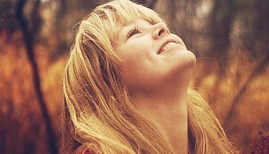 O que o brasileiro tem feito para sorrir?