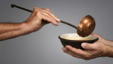 Excesso de ajuda ao outro é generosidade?