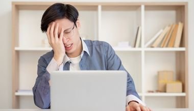 5 hábitos que geram ansiedade e estresse no trabalho