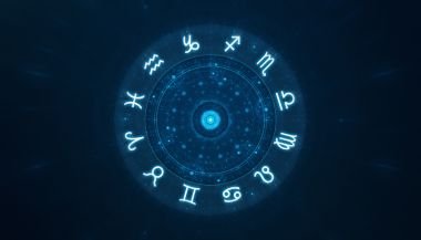 Horóscopo do dia de hoje (02/12): previsões dos signos para segunda-feira