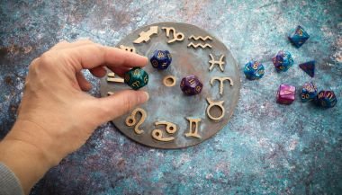 Horóscopo do dia de hoje (05/02): previsões dos signos para quarta-feira