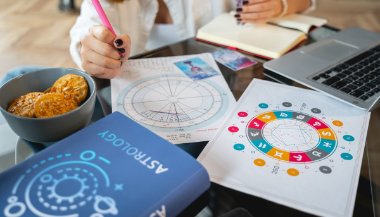 Horóscopo do dia: previsões de hoje (02/08) para os signo