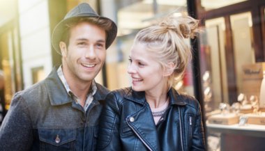 Como seu crush age perto de você, de acordo com seu signo?