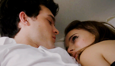 Mergulhando o pão no leite