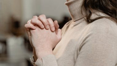 Oração da noite: aprenda a agradecer todos os dias