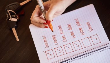 Horóscopo do dia: previsões de hoje (17/08) para os signos - Organize suas tarefas