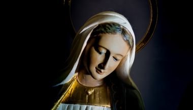 Oração da Salve Rainha: História e como fazê-la