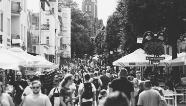 Sonhar com pessoas desconhecidas