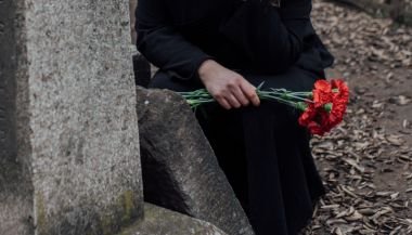 Sonhar que alguém morreu