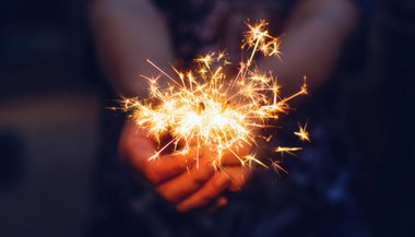 Cores para o Ano Novo de cada signo: qual escolher para sua virada