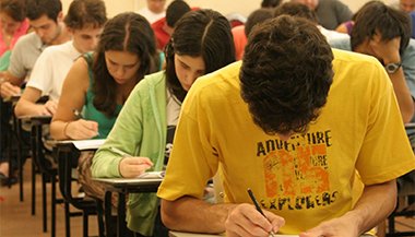 Como cada signo lida com o vestibular