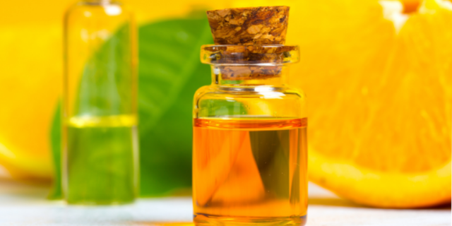óleo de frutas cítricas