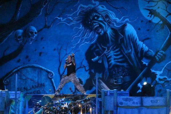 Imagem do show da banda Iron Maiden