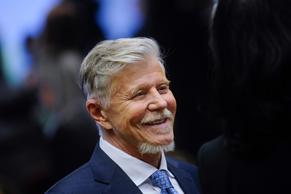 Imagem do ator e cineasta Miguel Falabella