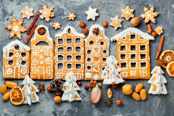 Casas de natal de biscoito e gengibre
