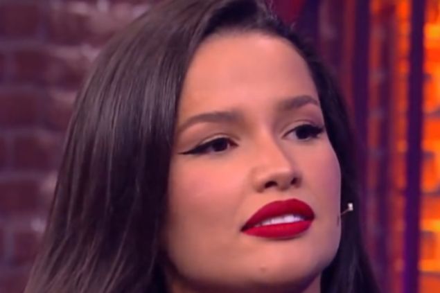 Foto de Juliette em uma entrevista